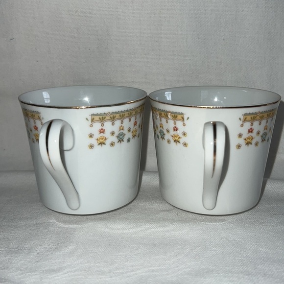 Garden Bouquet fine china set of 2 coffee cup glasses pre loved floral gold trim - Picture 6 of 11